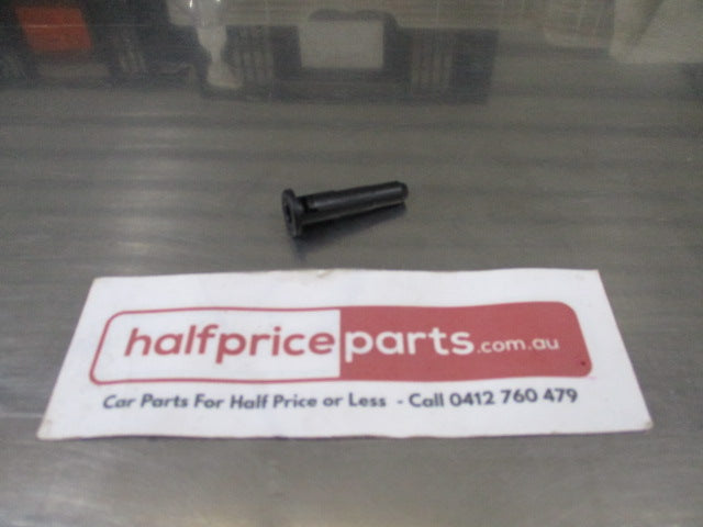 Ford Genuine Glove Box Handle Pin - New Part