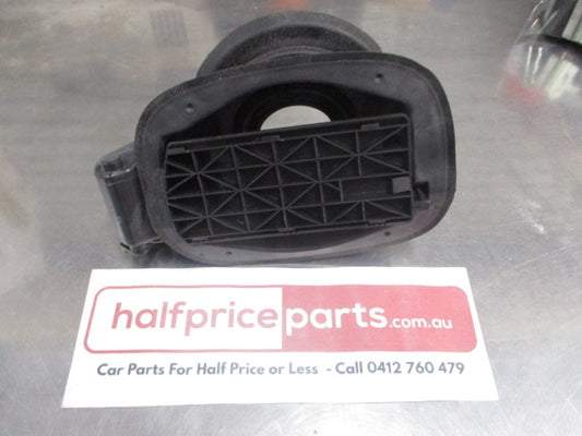 Ford Mondeo MK4 Genuine Fuel Housing And Flap New Part