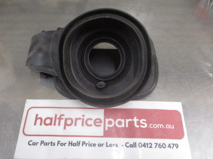 Ford Mondeo MK4 Genuine Fuel Housing And Flap New Part