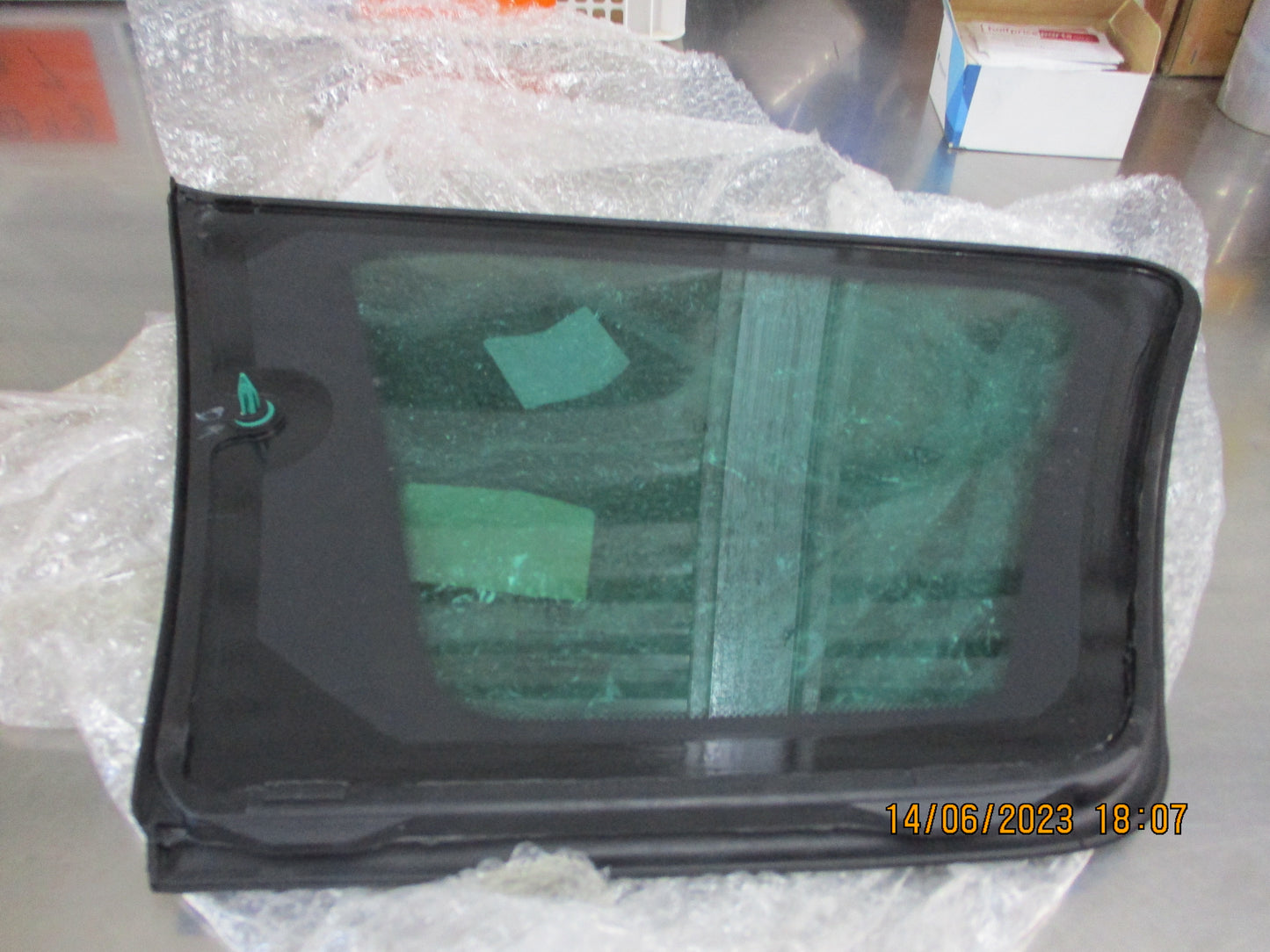 Peugeot 308 Right Hand Rear Quarter Glass New Part