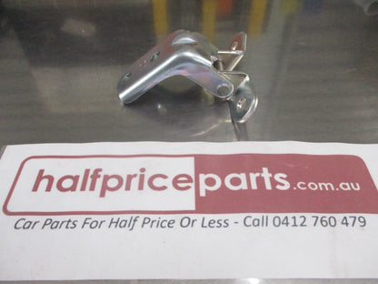 Hyundai Accent Genuine Drivers Front Right Upper Door Hinge New Part