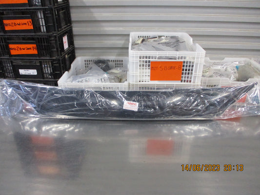 Hyundai Santa Fe Genuine Tinted Bonnet Protecter Kit New Part