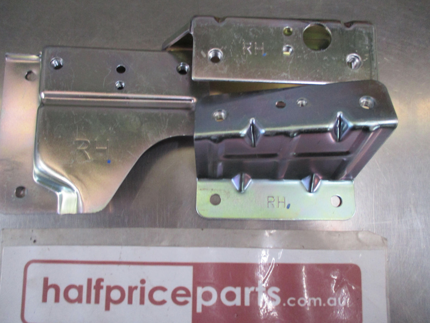 Mazda BT-50 Genuine Extra Cab Tub Liner/Tailgate Liner Fitting Kit New Part