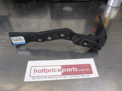 Mazda CX-7 Genuine Front Upper Left Hand Radiator Panel Support Bracket New Part