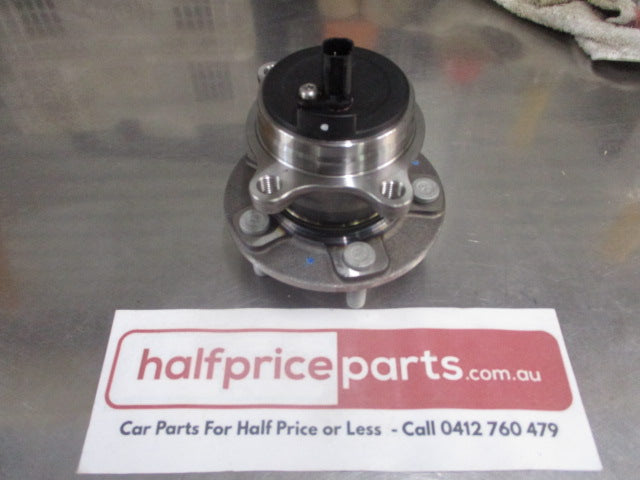 Ford Focus LW Series II Genuine Left Or Right Rear Wheel Hub Bearing And Sensor New part