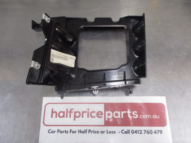 Ford Mustang Genuine Right Hand Rear Bumper Bracket New Part