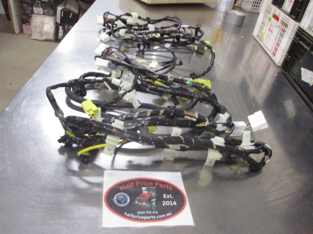 Mitsubishi MN Triton Genuine Floor Harness New Part