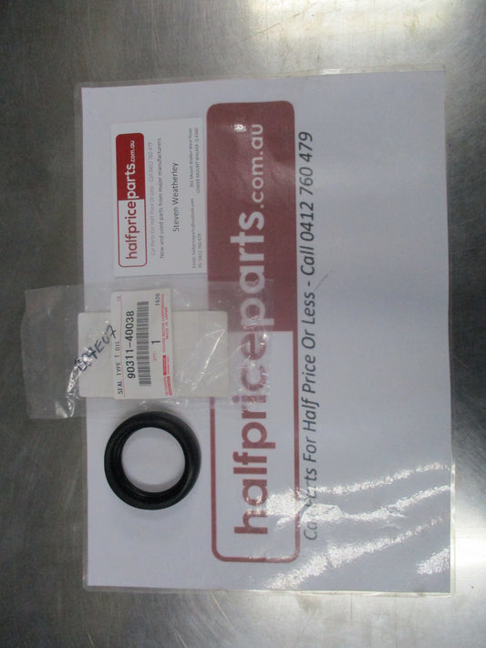 Toyota Camry / Avalon Genuine Front Right Drive Shaft Type T Oil Seal New