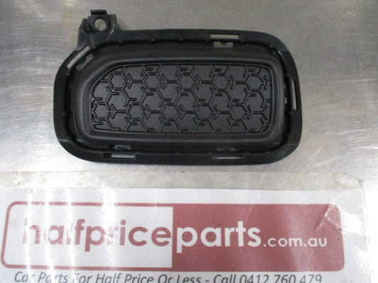 Kia Seltos Genuine Front Right Hand (Driver's) Fog Light Trim New Part
