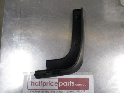 Kia Sorento Genuine Right Hand (Driver's) Rear Mud Flap New Part