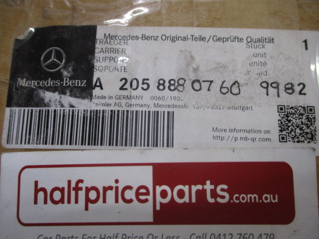 Mercedes Benz C-Class W205 AMG Genuine Front Grille Assembly (Factory Silver) New Part