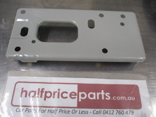Kia Cerato Genuine Right Hand Reinforced Bracket New Part