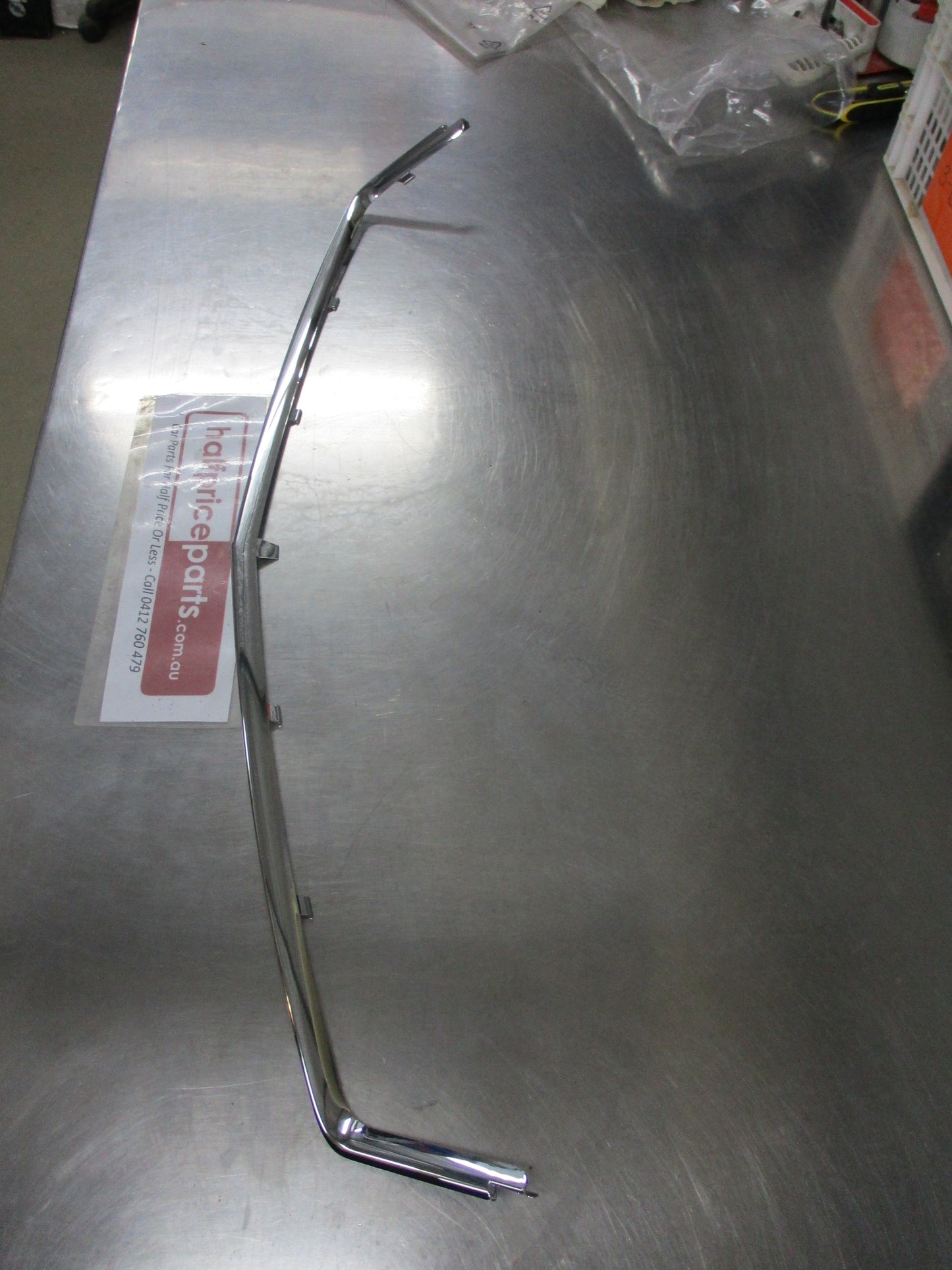 Holden Astra Genuine Front Lower Chrome Grille Trim New Part .