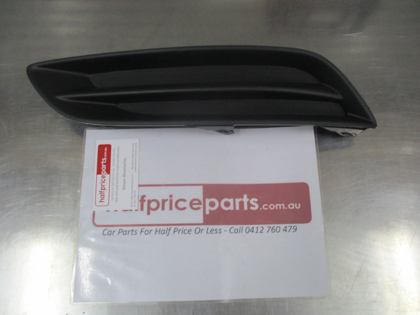 Genuine Nissan B17 Pulsar Sedan Passenger Front Bumper Fog Light Cover New Part