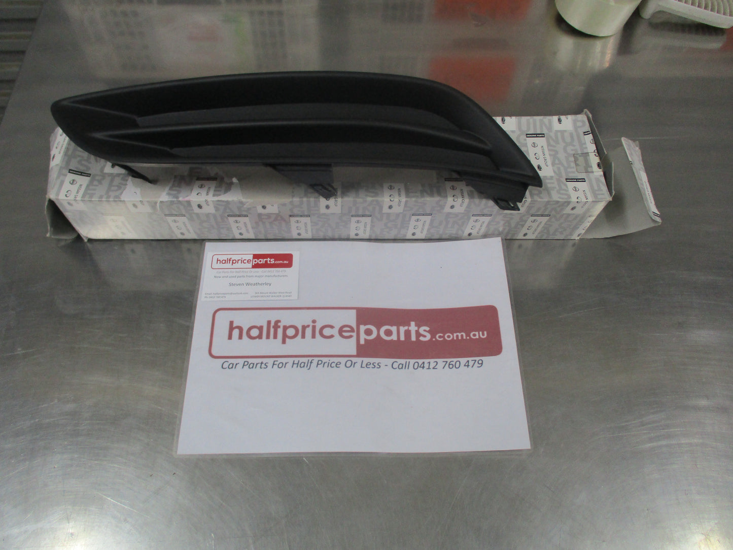 Genuine Nissan B17 Pulsar Sedan Passenger Front Bumper Fog Light Cover New Part