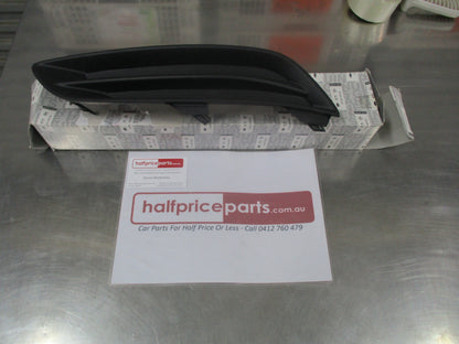 Genuine Nissan B17 Pulsar Sedan Passenger Front Bumper Fog Light Cover New Part