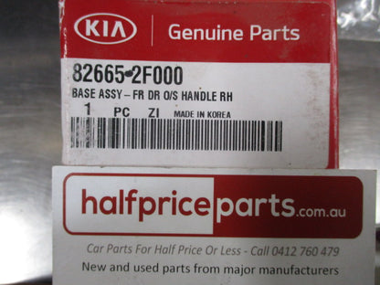 Kia Spectra Genuine Right Hand (Drivers) Front Door Handle Base New Part