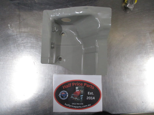 Kia Carnival Genuine Left Hand Rear End Outer Support New Part