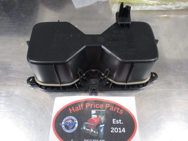 Kia Cerato Genuine Twin Cup Holder Assembly New Part