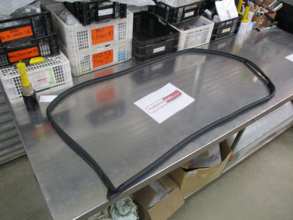 Nissan X-Trail Genuine Front Drivers Door Rubber Weather Strip New