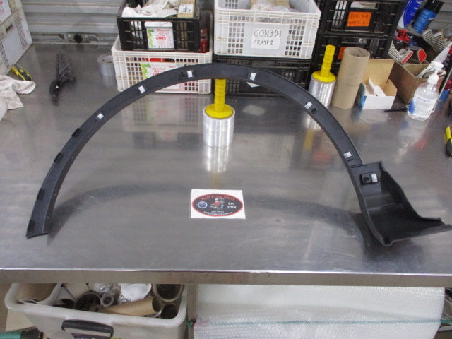 Ford Kuga TF/Escape ZG Genuine Right Hand Front Wheel Arch Flare New Part