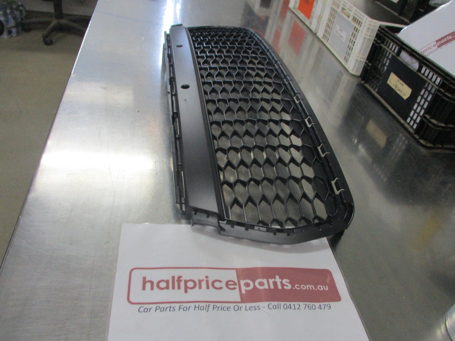 Holden Captiva C140 Genuine Front Lower Bumper Grille New Part