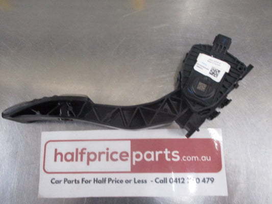 Ford Mustang Genuine Polished Aluminum Accelerator Pedal New Part