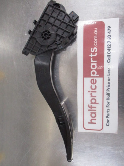 Ford Mustang Genuine Polished Aluminum Accelerator Pedal New Part