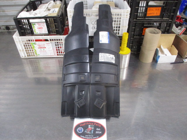 Ford Transit T250/T350 Genuine Left And Right Front Arch Guard Shield New Part