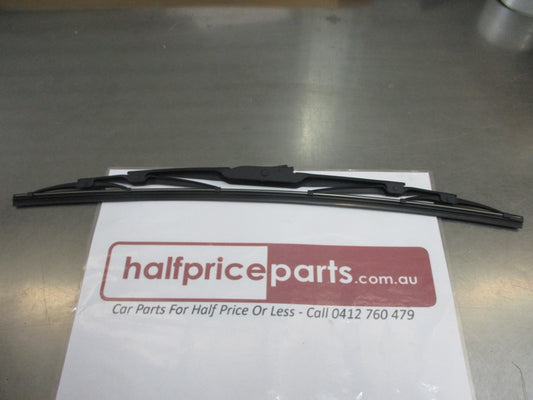 Mazda BT-50 Genuine Passenger Replacement Wiper New Part