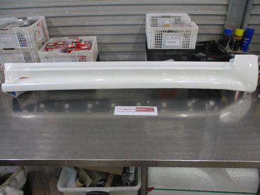 Toyota Landcruiser 300 Series Genuine Right Hand Side Step Sub Assembly (Super White Pearl) New Part