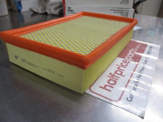 Sakura Engine Air Filter Suits Ford Transit VH/VJ/VM/VO New Part