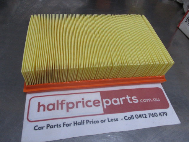 Sakura Engine Air Filter Suits Ford Transit VH/VJ/VM/VO New Part