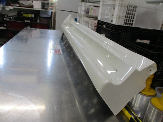 Toyota Landcruiser 300 Series Genuine Left Hand Side Step Sub Assembly (Super White Pearl) New Part