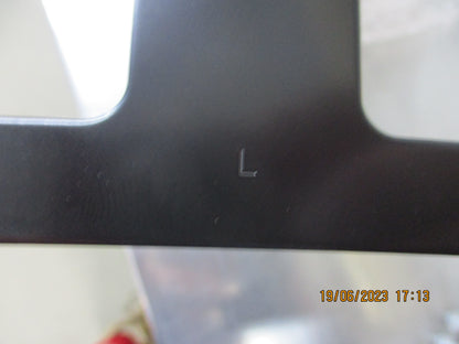 Nissan Pulsar Sedan Genuine Left Hand Front Bumper Retainer New Part