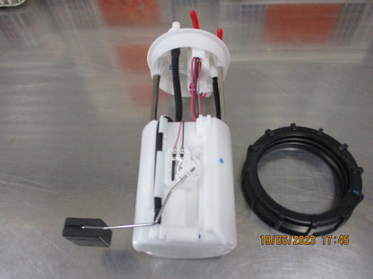 Honda HR-V Genuine Fuel Pump Module Set New Part