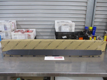 Toyota Landcruiser 300 Series Genuine Right Hand Side Step Plate New Part