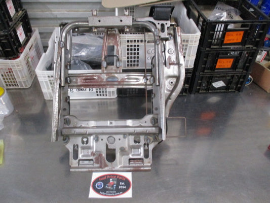 Hyundai Santa Fe Genuine Left Hand Second Seat Back Frame New Part