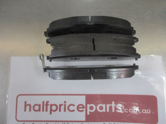 Nissan Y61 Patrol Genuine Front Brake Pad Set New Part