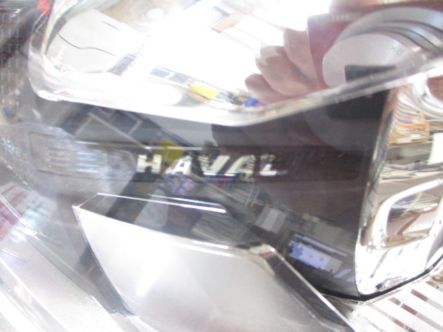 GWM Haval H2 Genuine Left Hand Front Xenon Head Light Assembly New Part.