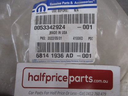 Jeep Grand Cherokee Genuine Front Lower Grille Black New Part