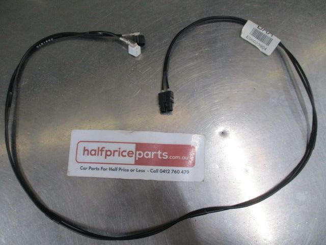 Ford MK3 Focus Genuine Aerial Cable Assy - New Part