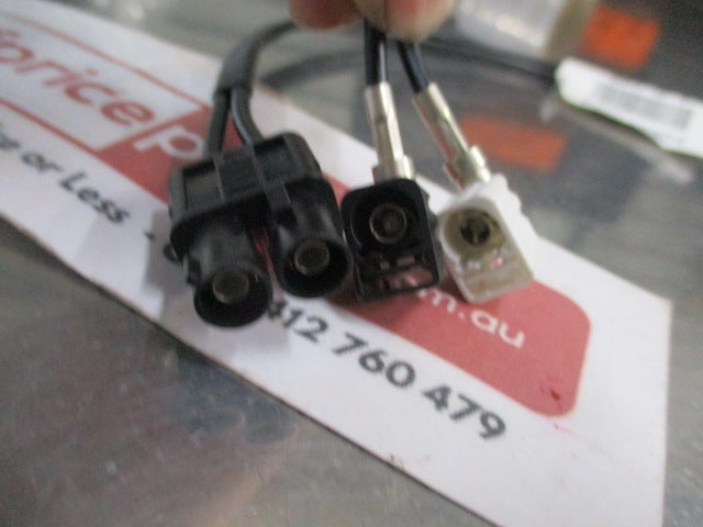 Ford MK3 Focus Genuine Aerial Cable Assy - New Part