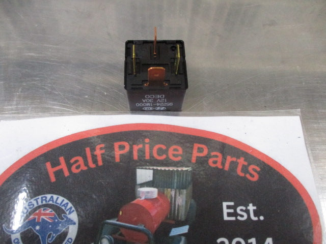 Kia Sorento/Cerato Hyundai Veloster Genuine Power Relay New Part