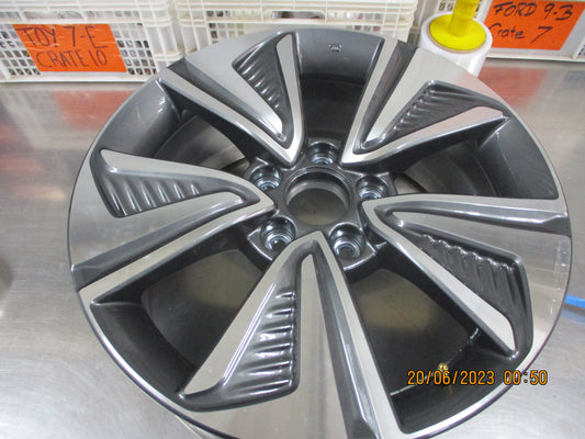 Honda Civic Genuine Alloy Wheel 17x7J New Part