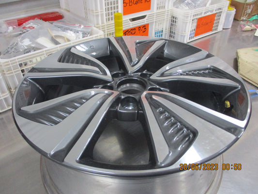 Honda Civic Genuine Alloy Wheel 17x7J New Part