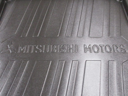 Mitsubishi ZJ-ZL Outlander 5 Seater Only Genuine Cargo liner Hard Plastic New Part