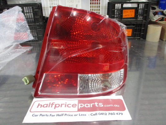Daewoo Kalos Genuine Rear Right Hand Taillight Assembly New Part
