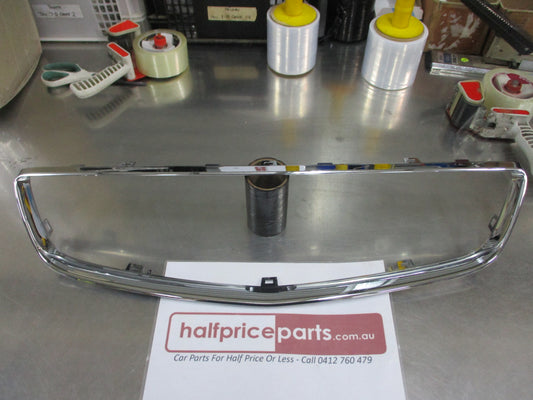 Holden VE SS-SSV Commodore Genuine Front Chrome Grille Surround New Part