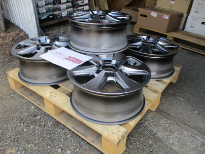 Toyota Landcruiser 300 Series Genuine Alloy Wheels Set 5 (No Caps) Used Part